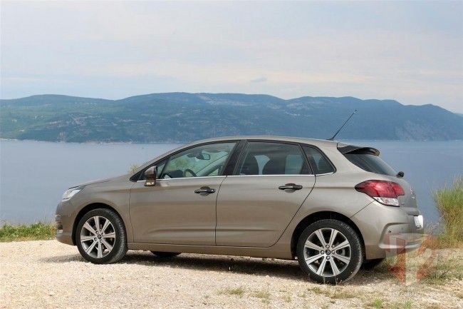 IMG_3882 (Custom).JPG