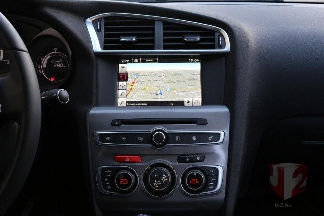 IMG_3925 (Custom).JPG