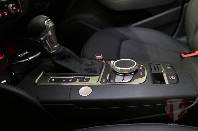 IMG_4376 (Custom).JPG